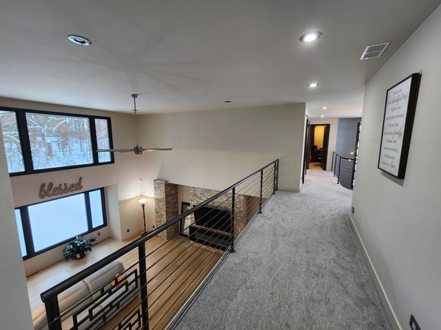 885 N 100 W, Valparaiso, IN 46385