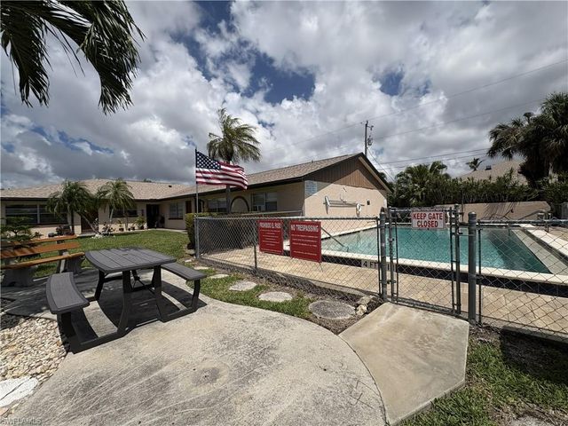 619 SE 47th ST 5, Cape Coral, FL 33904