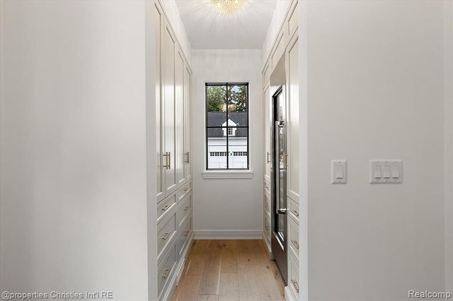 956 Westwood Drive, Birmingham, MI 48009