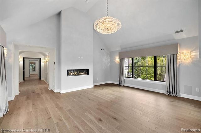 956 Westwood Drive, Birmingham, MI 48009