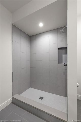 956 Westwood Drive, Birmingham, MI 48009