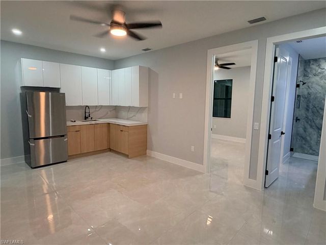 3803 41st AVE NE, Naples, FL 34120