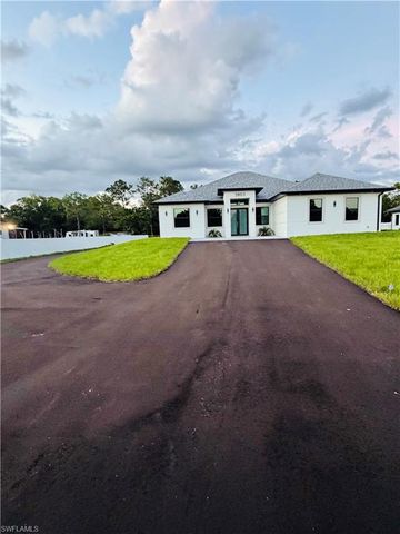 3803 41st AVE NE, Naples, FL 34120