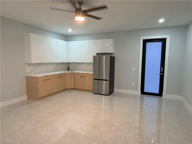 3803 41st AVE NE, Naples, FL 34120