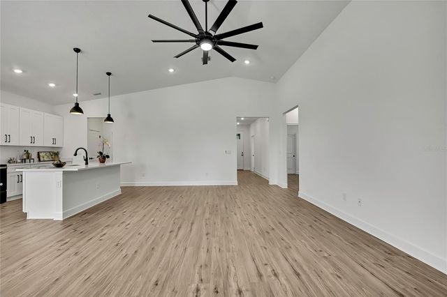 13136 MEADOW SWALLOW AVENUE, Brooksville, FL 34613