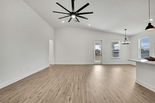 13136 MEADOW SWALLOW AVENUE, Brooksville, FL 34613