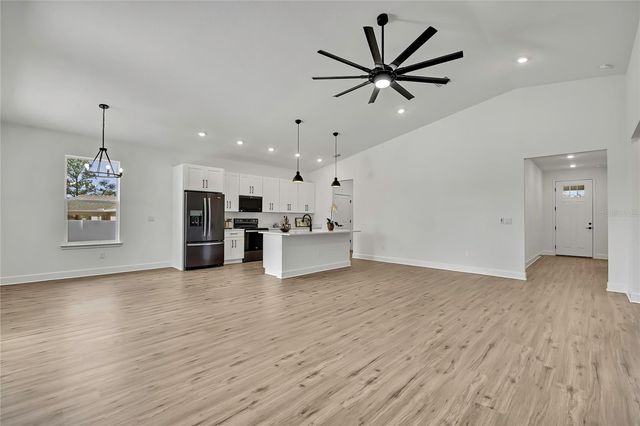 13136 MEADOW SWALLOW AVENUE, Brooksville, FL 34613