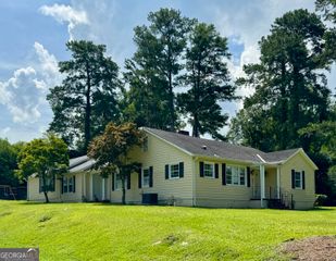 375 Calloway Drive, Macon, GA 31204