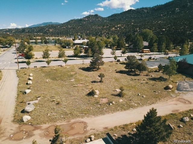 1 Cedar St, Buena Vista, CO 81211