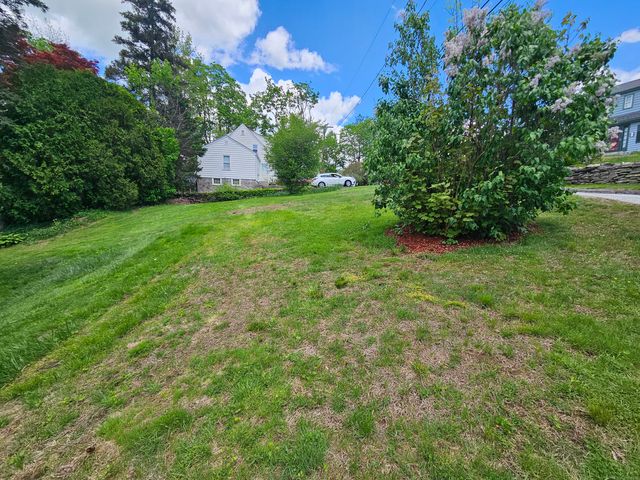 1 Arlington Heights, Norwich, CT 06360