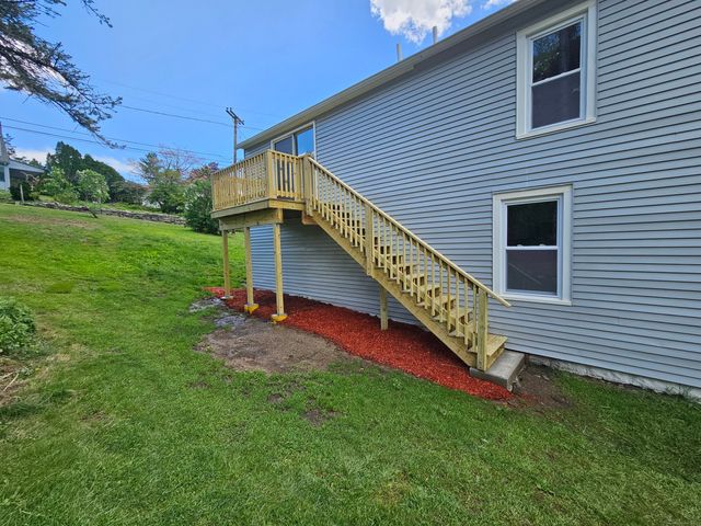 1 Arlington Heights, Norwich, CT 06360