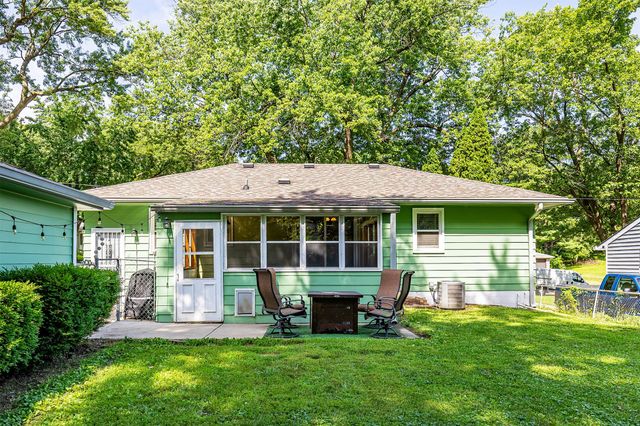 2525 27th Place, Des Moines, IA 50310