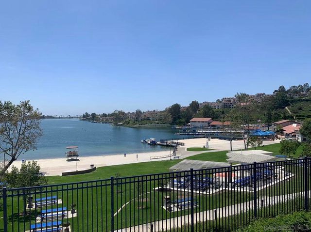 23391 La Crescenta Unit B, Mission Viejo, CA 92691