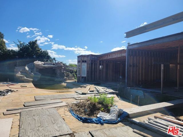 16351 Sloan Drive, Los Angeles, CA 90049