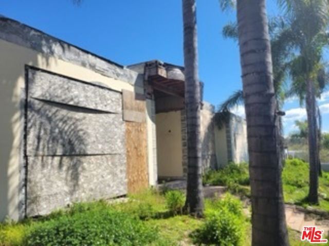 16351 Sloan Drive, Los Angeles, CA 90049