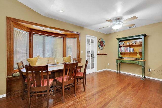 1213 Gary Way, Carmichael, CA 95608