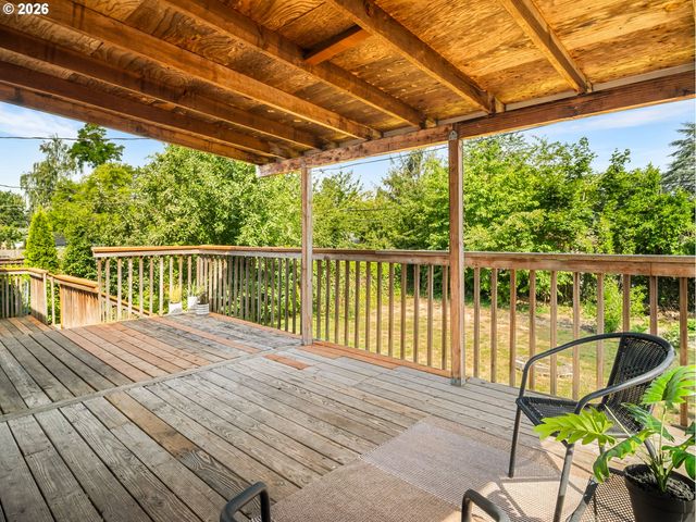 108 MAPLE Blvd, Wood Village, OR 97060