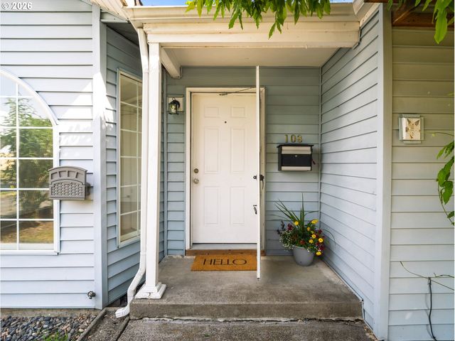 108 MAPLE Blvd, Wood Village, OR 97060