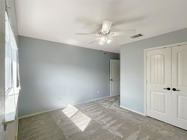 403 Red Hawk DR, Leander, TX 78641