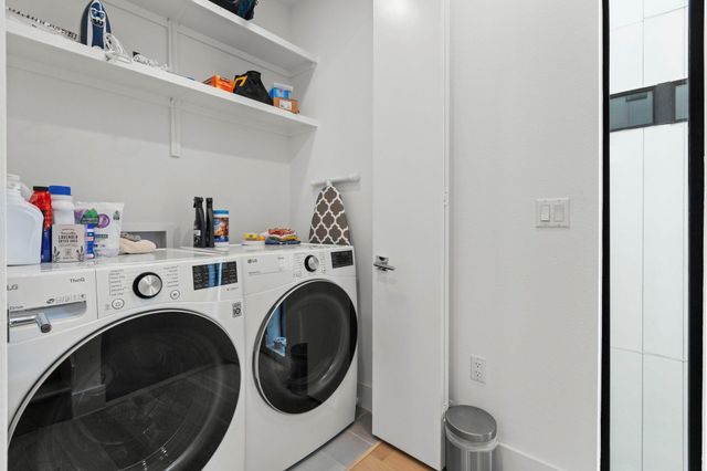 3406 E 17th ST 8, Austin, TX 78721