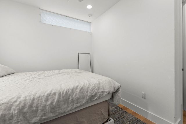 3406 E 17th ST 8, Austin, TX 78721