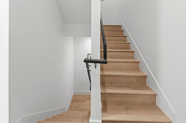 3406 E 17th ST 8, Austin, TX 78721