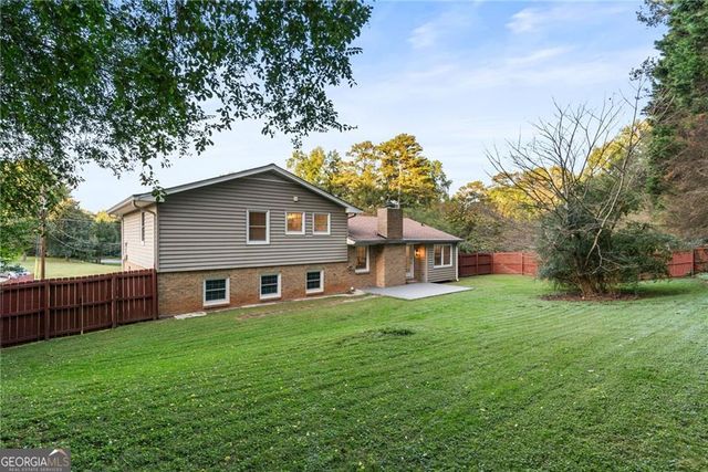 2866 Red Pine Court, Duluth, GA 30096