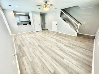 1428 Netherland 4, Fayetteville, AR 72701
