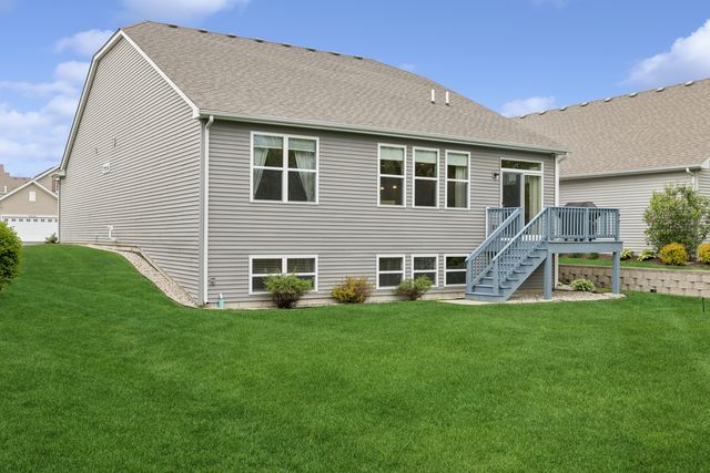 6275 Doral Drive, Gurnee, IL 60031