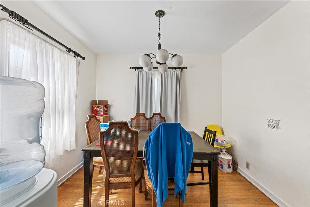 Image 12 of property listing at 10724 Tabor, Los Angeles, CA 90034
