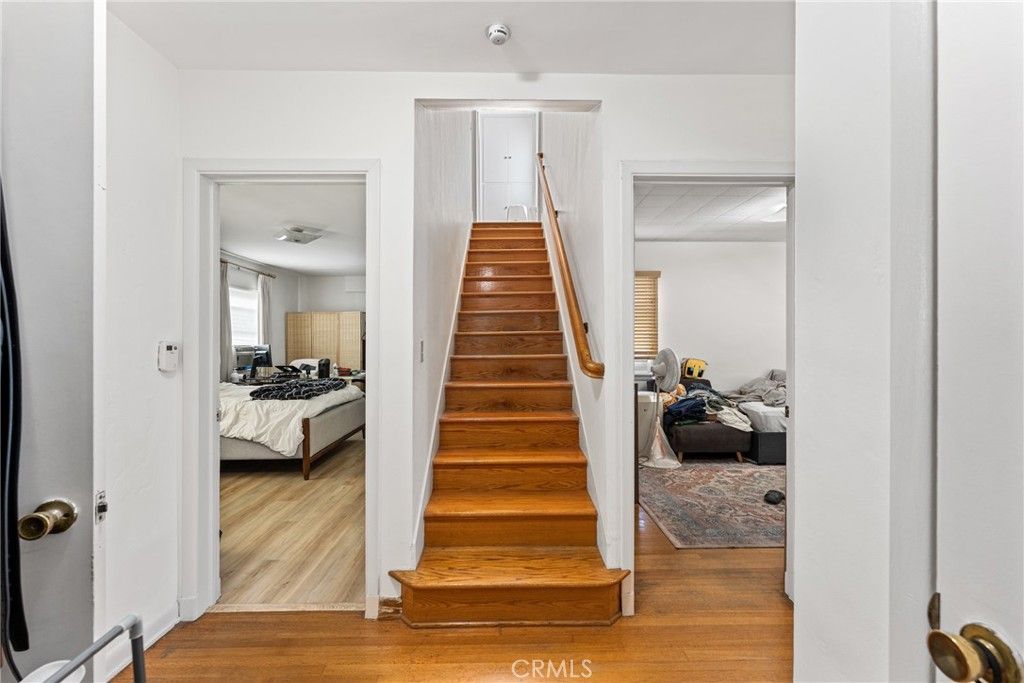 Image 8 of property listing at 10724 Tabor, Los Angeles, CA 90034