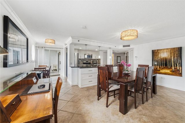 17801 N Bay Road 614, Sunny Isles Beach, FL 33160