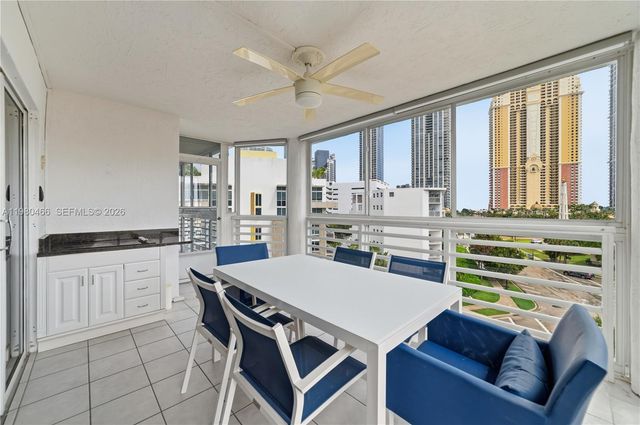 17801 N Bay Road 614, Sunny Isles Beach, FL 33160
