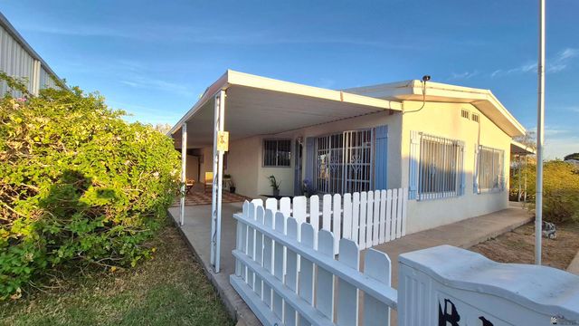 3689 S Pitahaya Dr, Yuma, AZ 85365