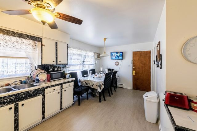 1617 N 35th Avenue, Melrose Park, IL 60160