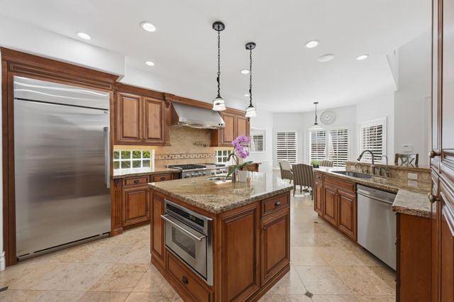 4023 Plateau Cir, Cameron Park, CA 95682