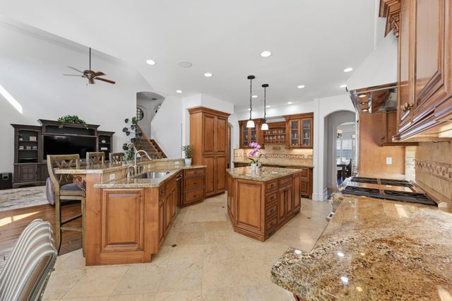 4023 Plateau Cir, Cameron Park, CA 95682