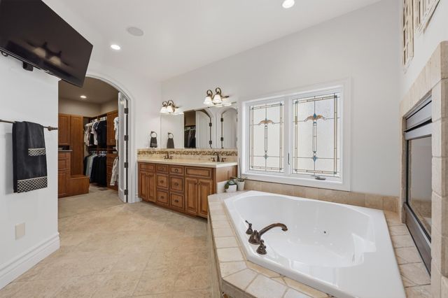 4023 Plateau Cir, Cameron Park, CA 95682