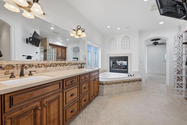 4023 Plateau Cir, Cameron Park, CA 95682