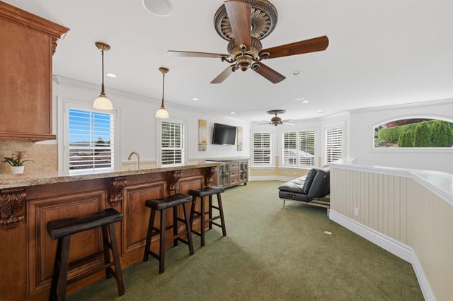 4023 Plateau Cir, Cameron Park, CA 95682