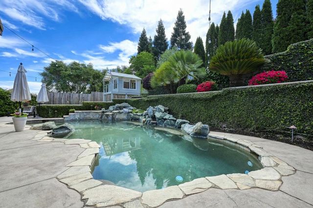 4023 Plateau Cir, Cameron Park, CA 95682