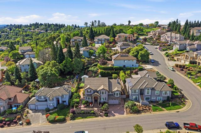 4023 Plateau Cir, Cameron Park, CA 95682