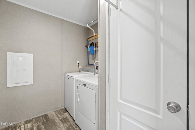 1320 Sugar Bowl Road, Chuckey, TN 37641