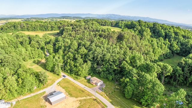 1320 Sugar Bowl Road, Chuckey, TN 37641