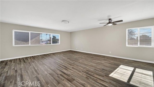 12120 215th Street, Hawaiian Gardens, CA 90716