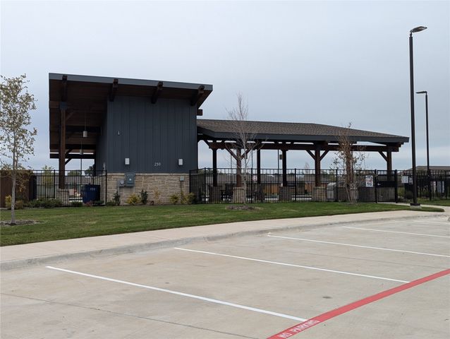 619 Fisher Avenue, Princeton, TX 75407