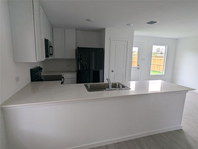 619 Fisher Avenue, Princeton, TX 75407