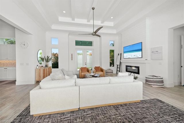 691 Partridge CT, Marco Island, FL 34145