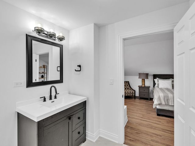 2343 Ridgeland Avenue, Berwyn, IL 60402