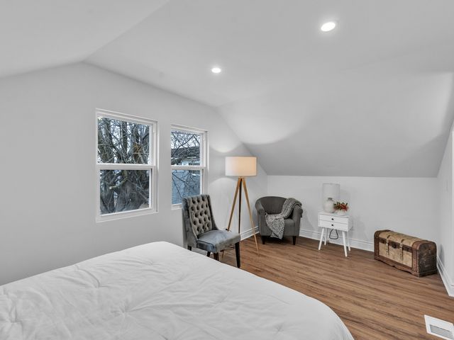 2343 Ridgeland Avenue, Berwyn, IL 60402